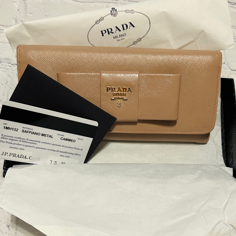 Prada Saffiano Leather Beige Bow Wallet - EUC with cards, box and paper!